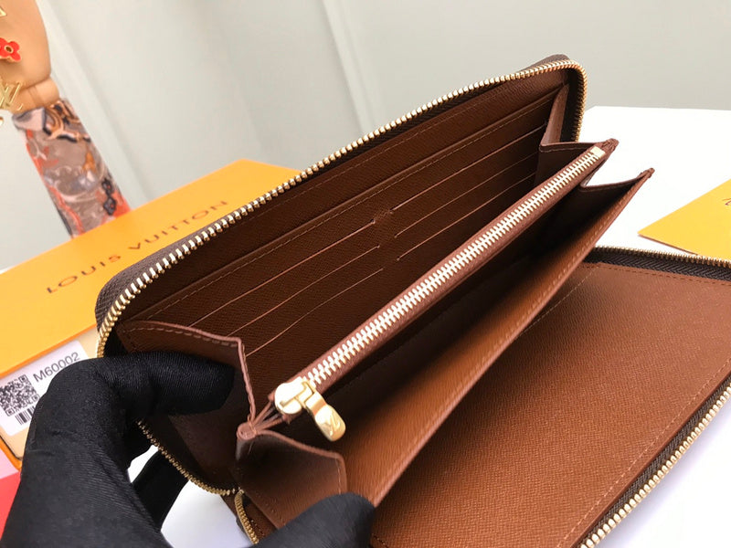 Luxurious Totes - Latest - 688