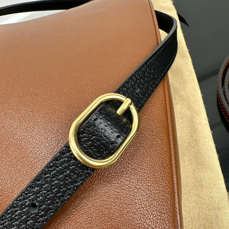 GUI - Luxurious Totes - 279