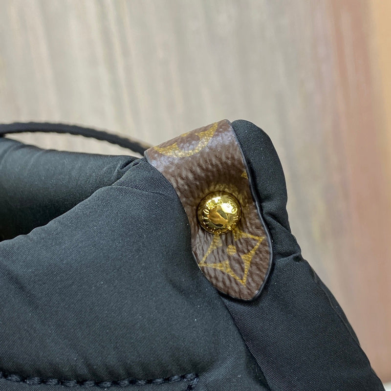 LOV - Luxurious Totes - 967