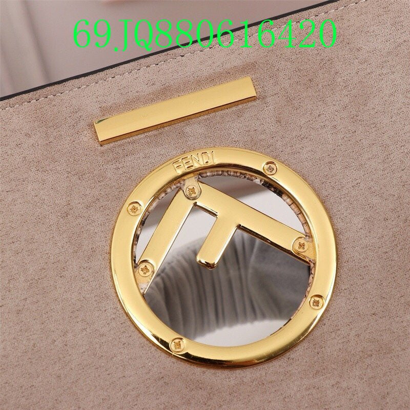 GC - Shoulder - 2890