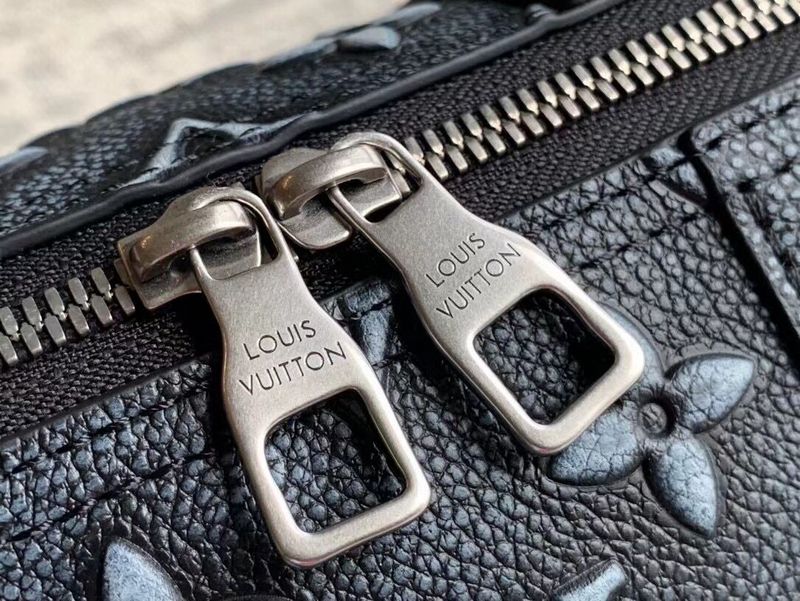 LOV - Luxurious Totes - 790