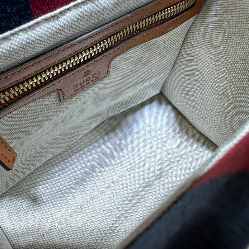 GUI - Luxurious Totes - 089