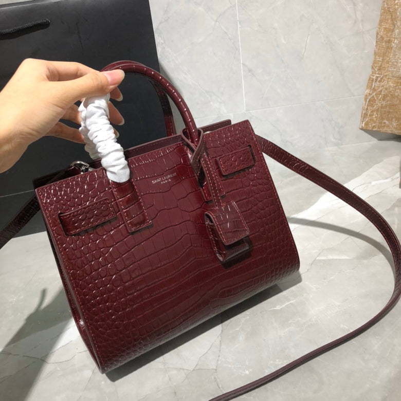 Luxurious Totes - Latest - 9484
