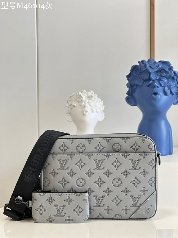 LOV - Luxurious Totes - 1653