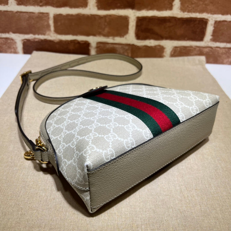 GUI - Luxurious Totes - 867