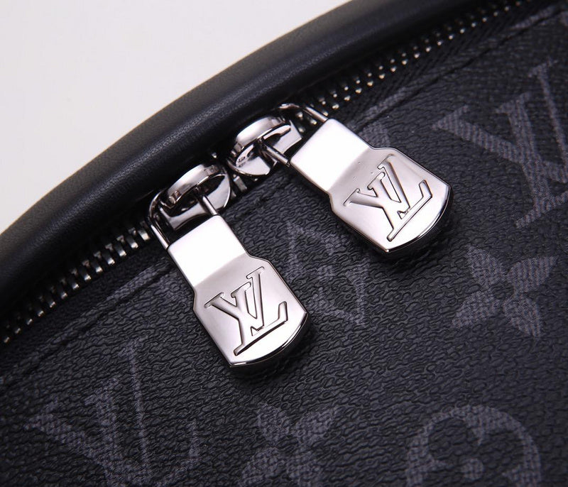 LOV - Luxurious Totes - 2685