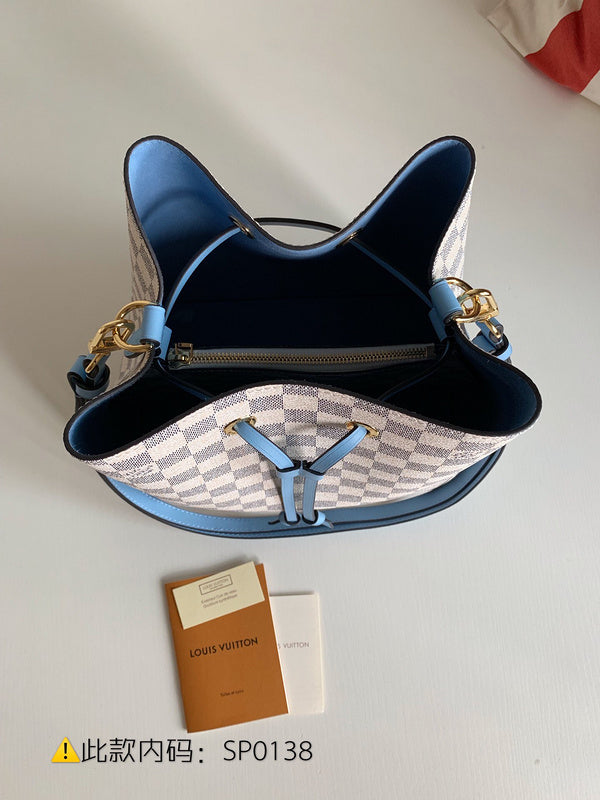 Luxurious Totes - Latest - 9762