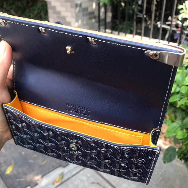 Lux-Totes - GOD Bags - 406