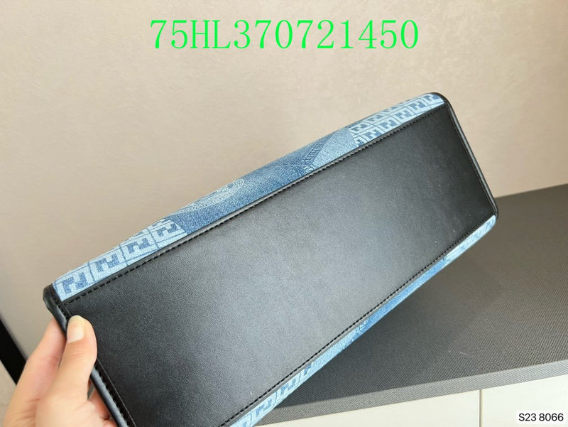 GC - Shoulder - 3347