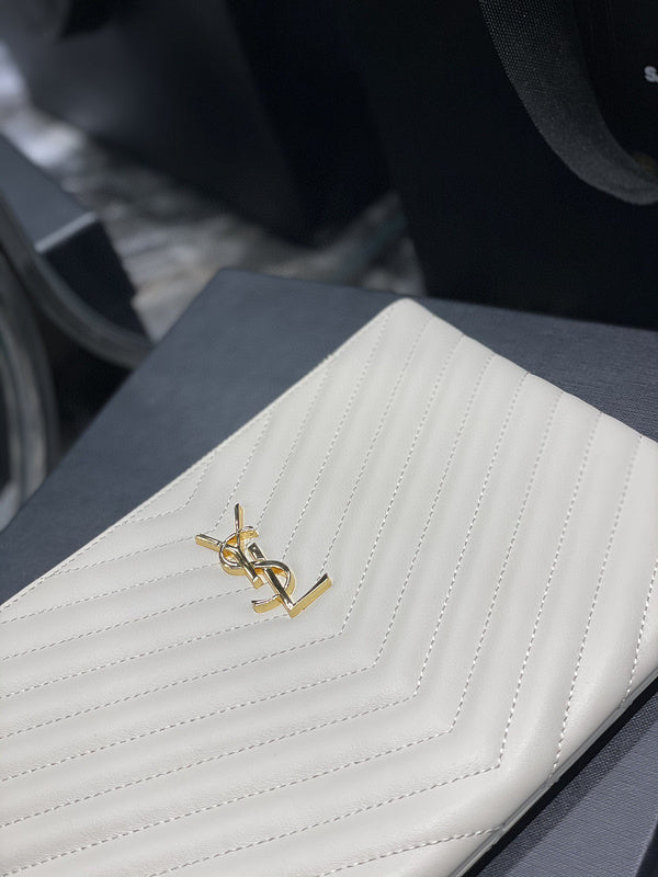 Luxurious Totes - Latest - 8801