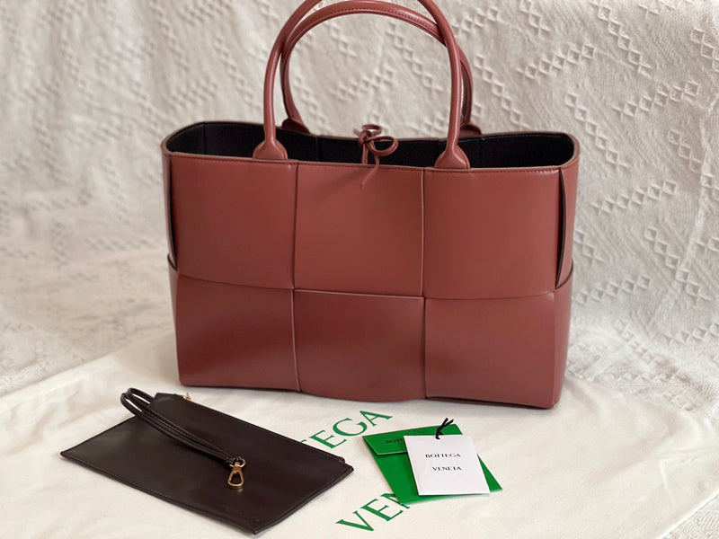 Luxurious-Totes - BV Bags - 2928