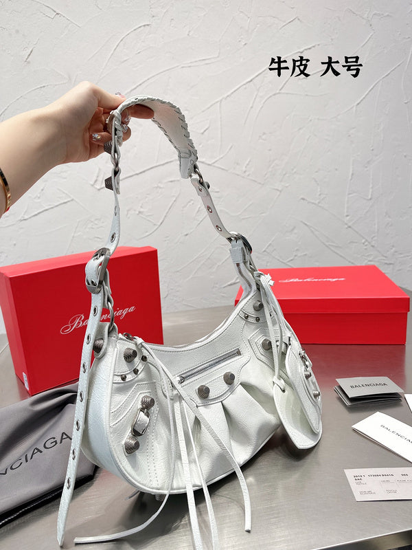 Luxurious Totes - BGA2 Bags - 323