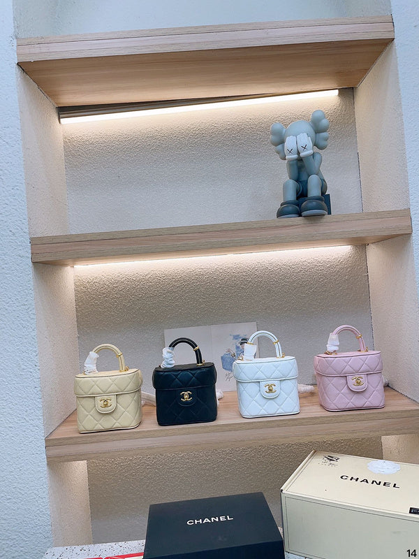 Luxurious Totes - CNL3 Bags - 124