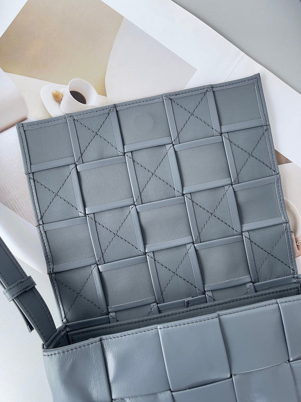 Luxurious Totes - Latest - 6941