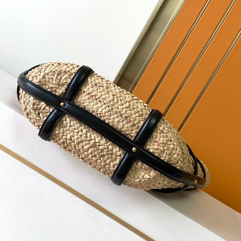 Luxurious Totes - Latest - 8046