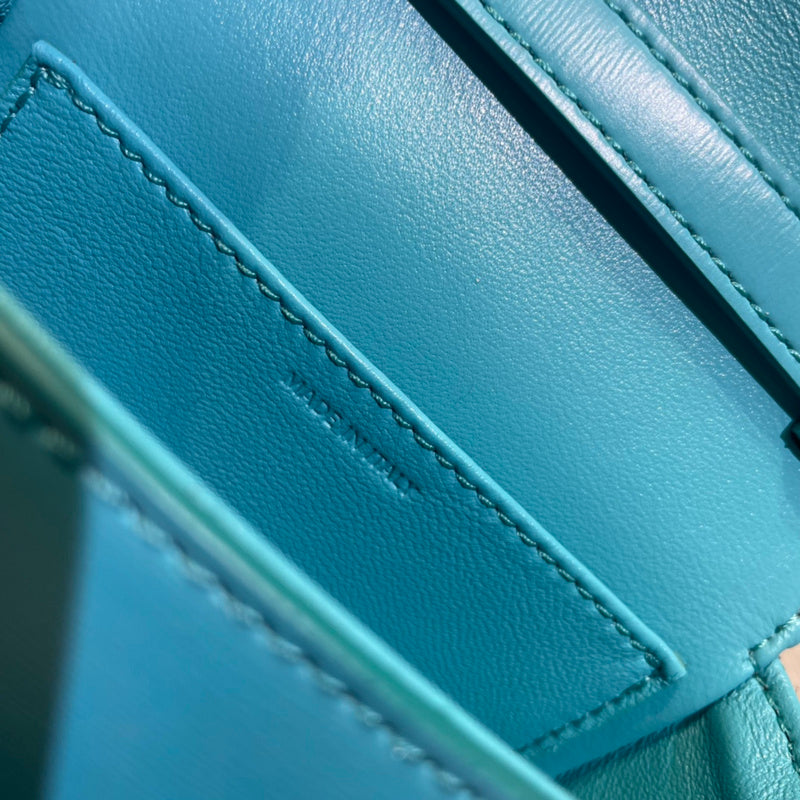 Luxurious Totes - Latest - 6634
