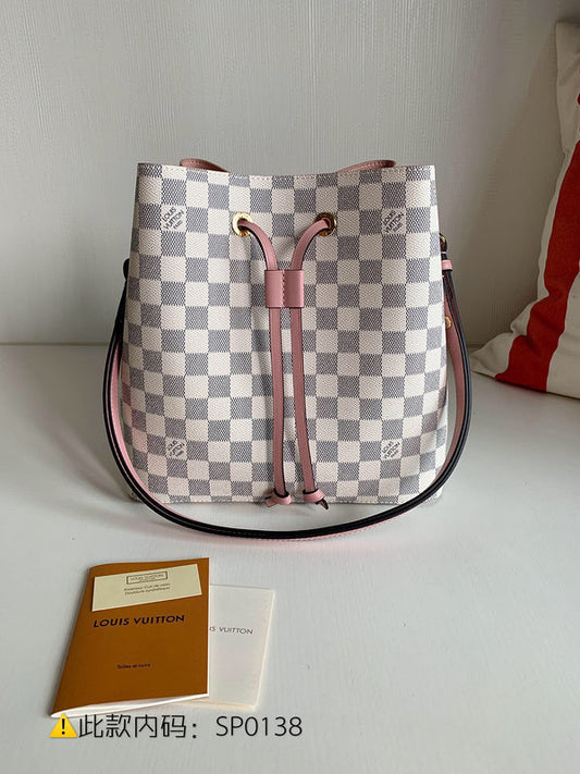 Luxurious Totes - Latest - 9755