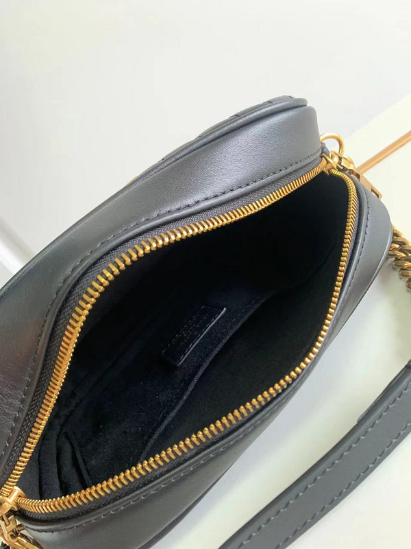 LOV - Luxurious Totes - 1912