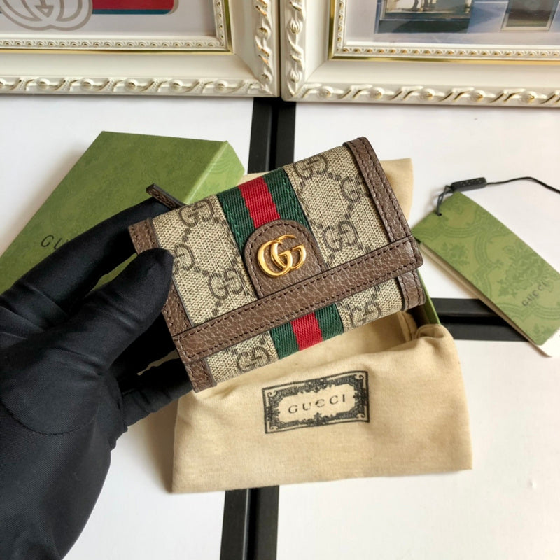 GUI - Luxurious Totes - 181