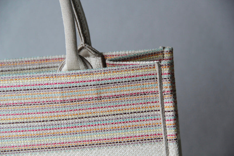 Luxurious Totes - Latest - 6521