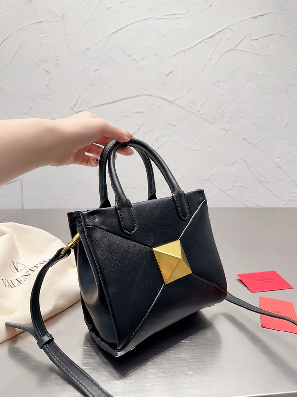 Luxurious Totes - MK-VTO Bags - 001