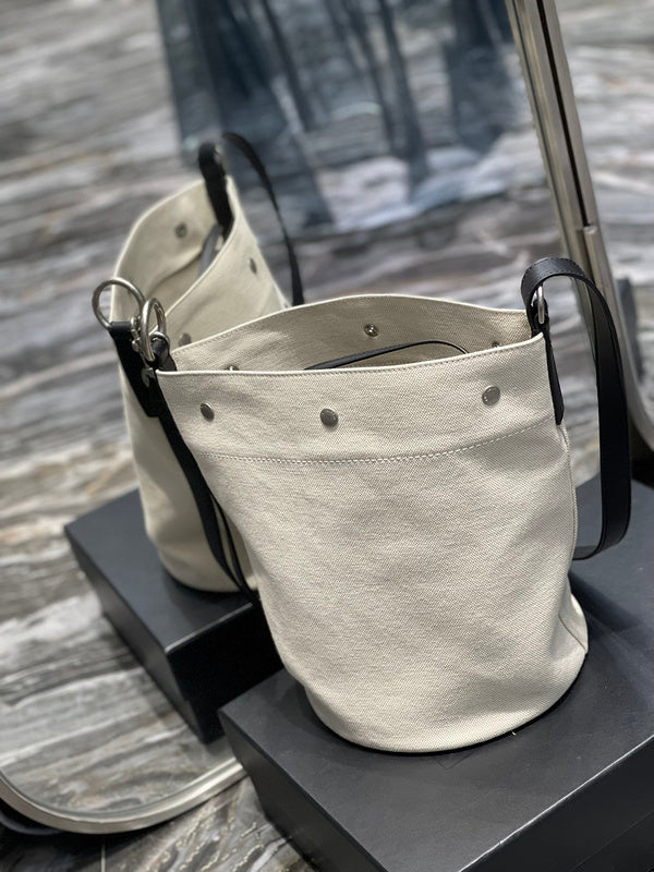 Luxurious Totes - Latest - 8291