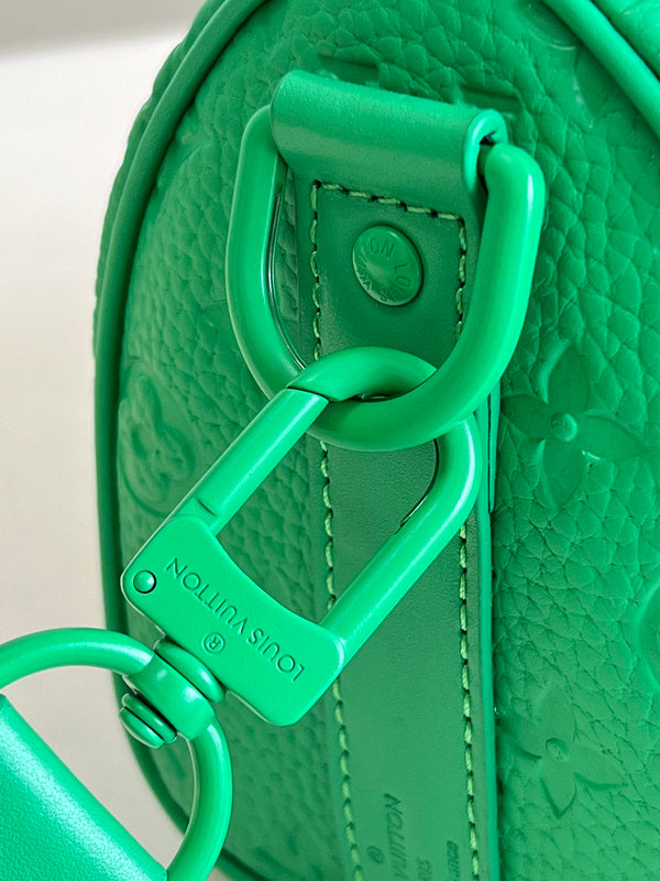 LOV - Luxurious Totes - 1278