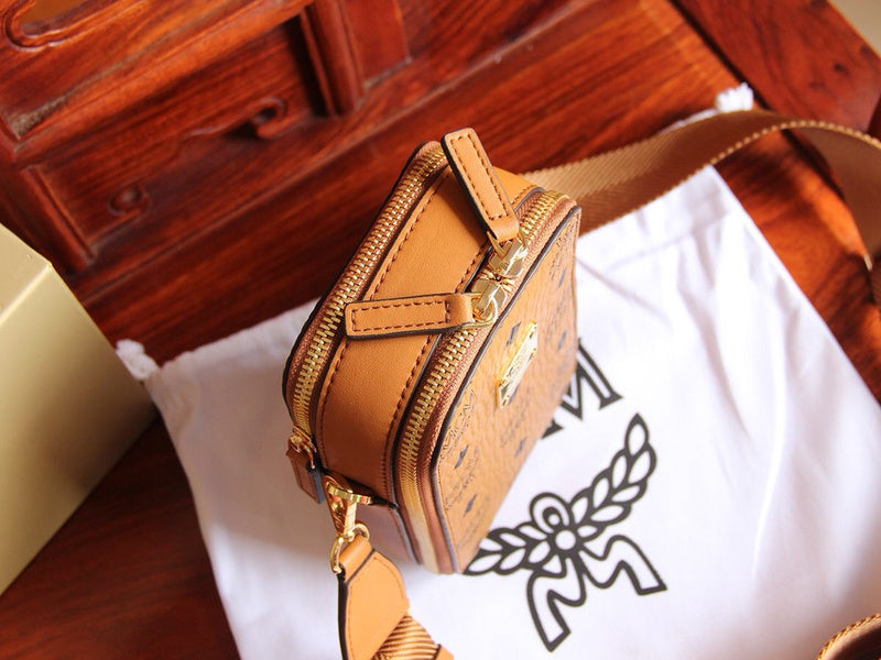 Luxurious Totes - Latest - 7817