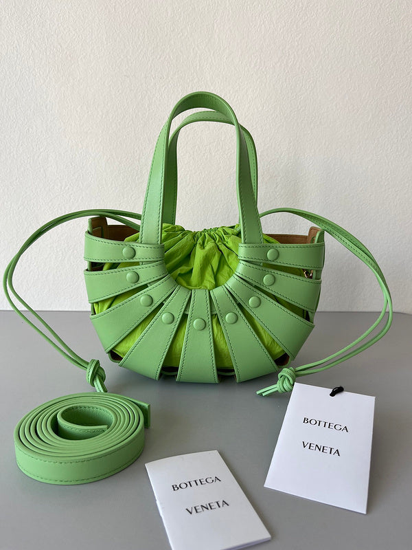 Luxurious Totes - Latest - 7047