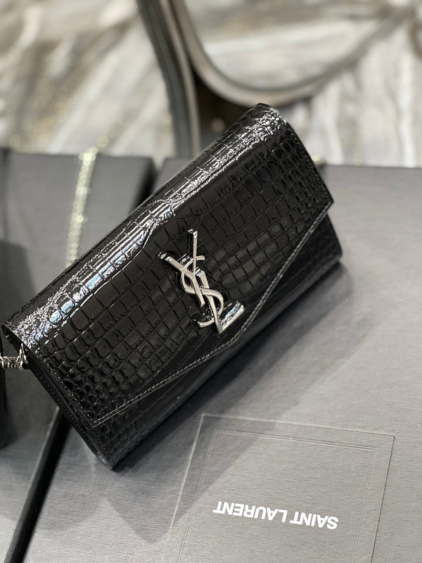 Luxurious Totes - Latest - 8229