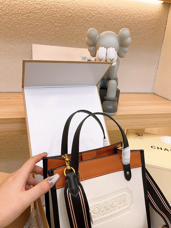 Luxurious Totes - CCH2 Bags - 010