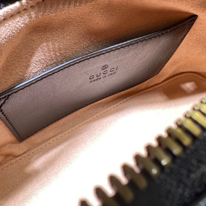 GUI - Luxurious Totes - 027