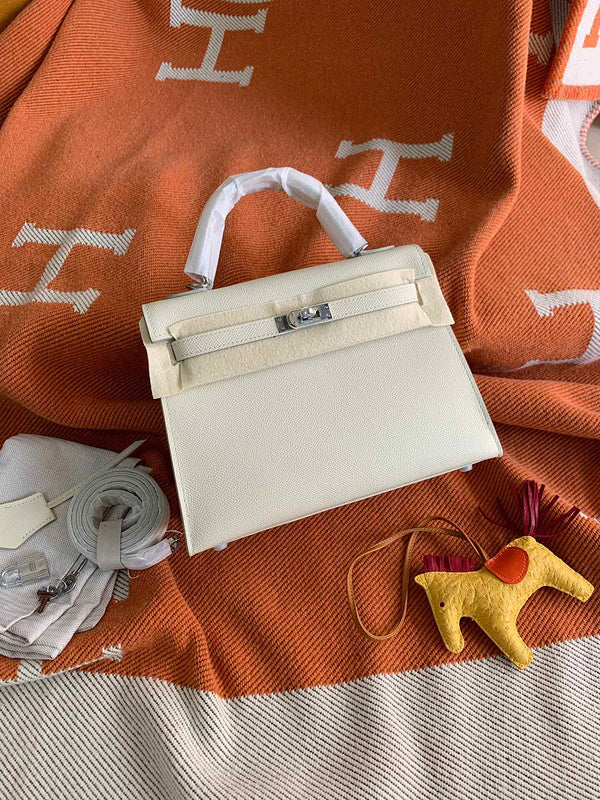 Luxurious Totes - Latest - 6789