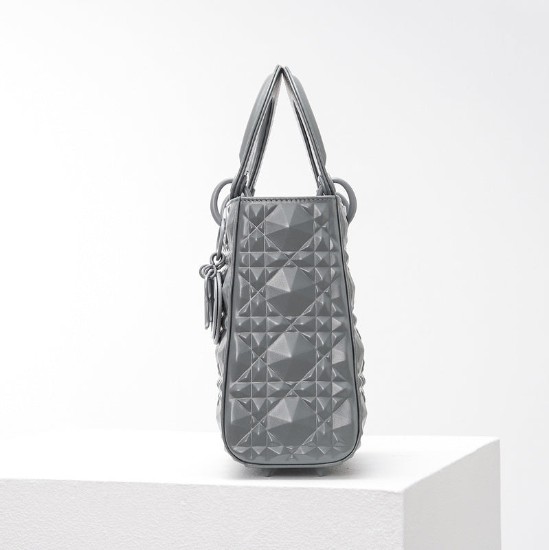 Luxurious Totes - Latest - 6489