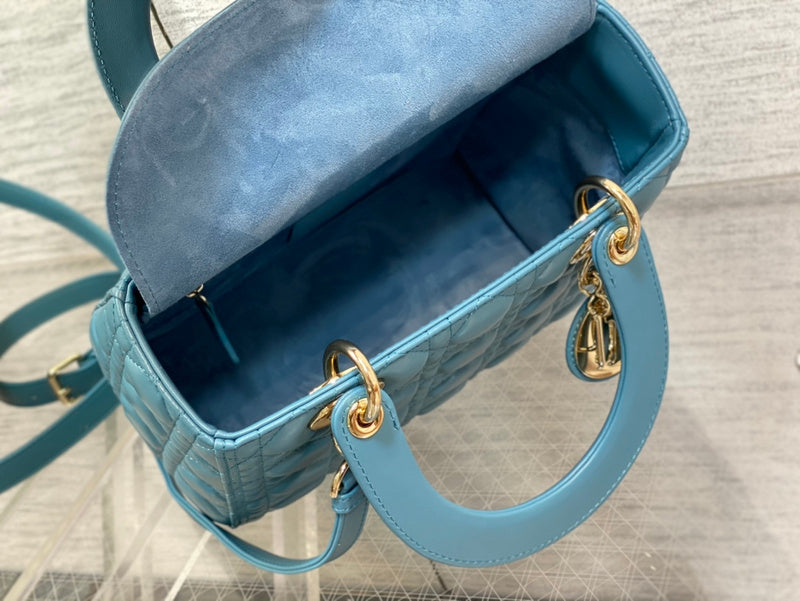 Luxurious Totes - Latest - 6226
