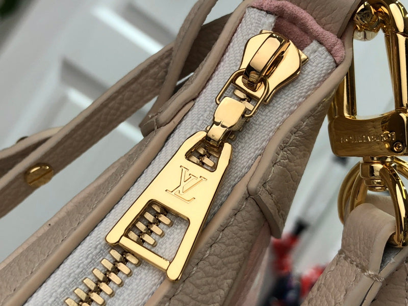 LOV - Luxurious Totes - 1766