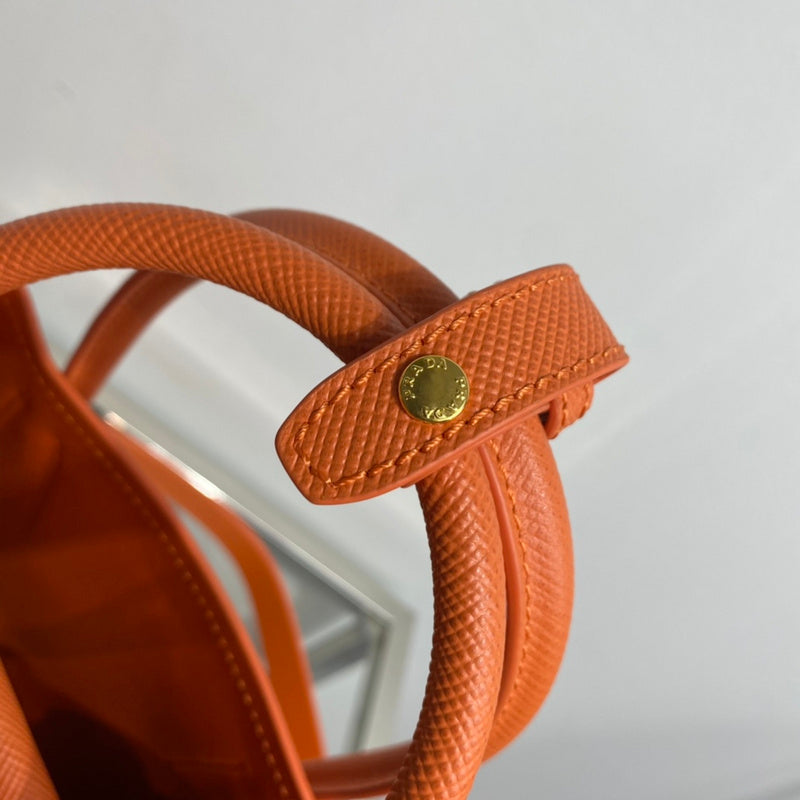 Luxurious Totes - Latest - 4562