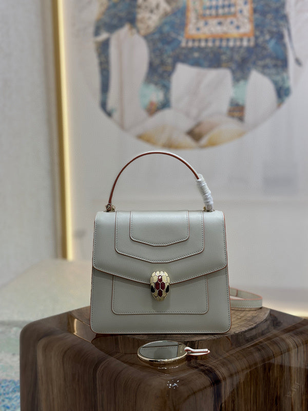 Luxurious-Totes - BVLGA Bags - 085