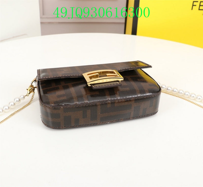 GC - Shoulder - 2897