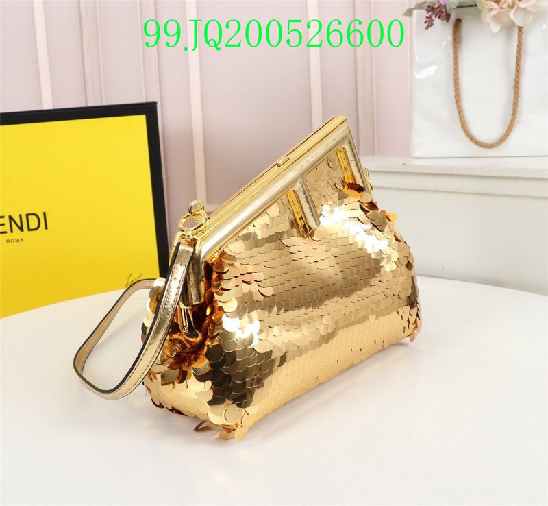 GC - Shoulder - 3192