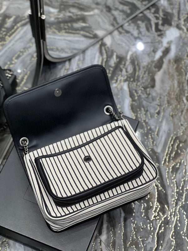 Luxurious Totes - Latest - 8120