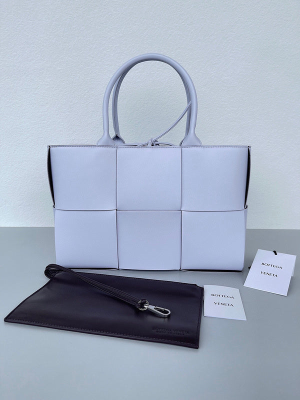 Luxurious-Totes - BV Bags - 1655