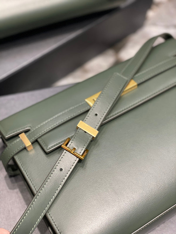 Luxurious Totes - Latest - 8696