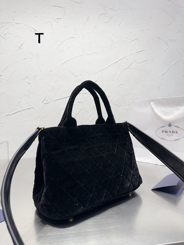 Luxurious Totes - PDA3 Bags - 258