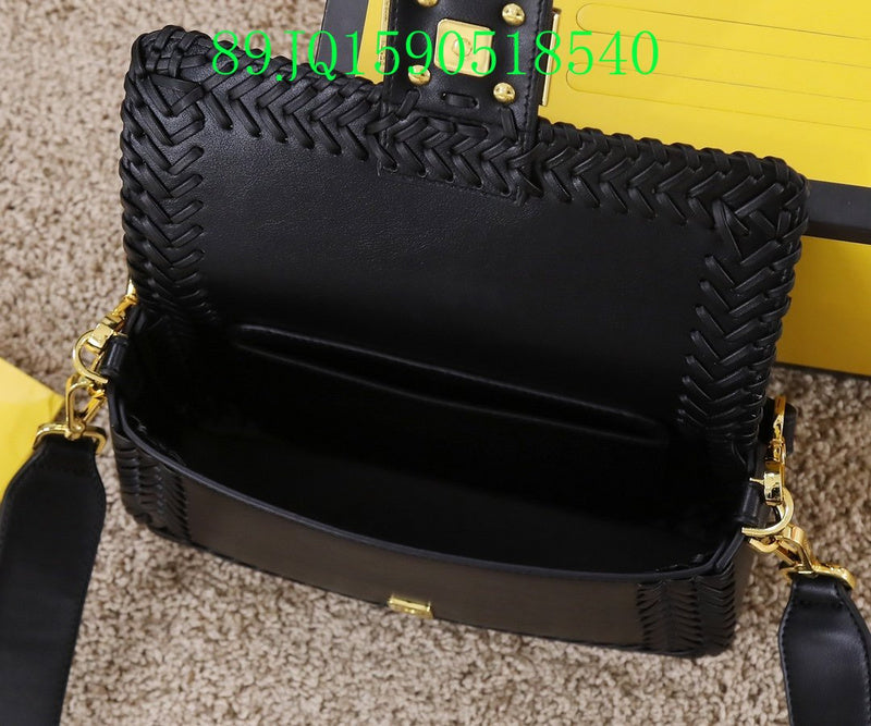 GC - Shoulder - 2911