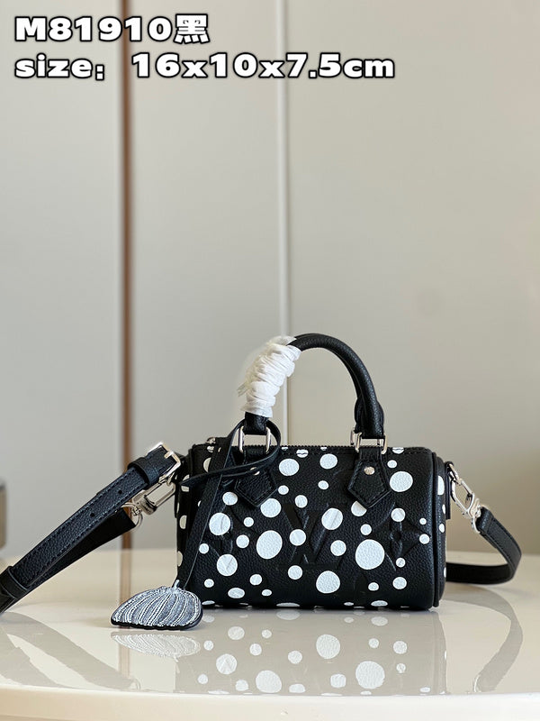 LOV - Luxurious Totes - 768