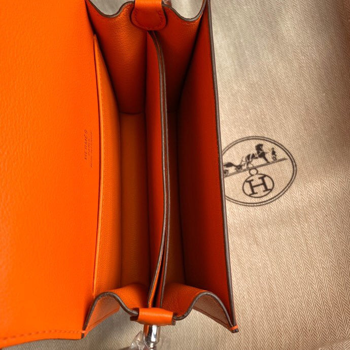 Luxurious Totes - Latest - 6660