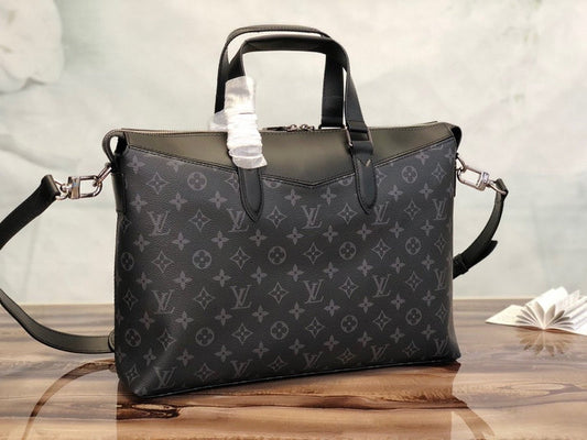 LOV - Luxurious Totes - 2295
