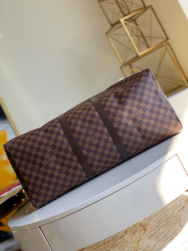 LOV - Luxurious Totes - 1890