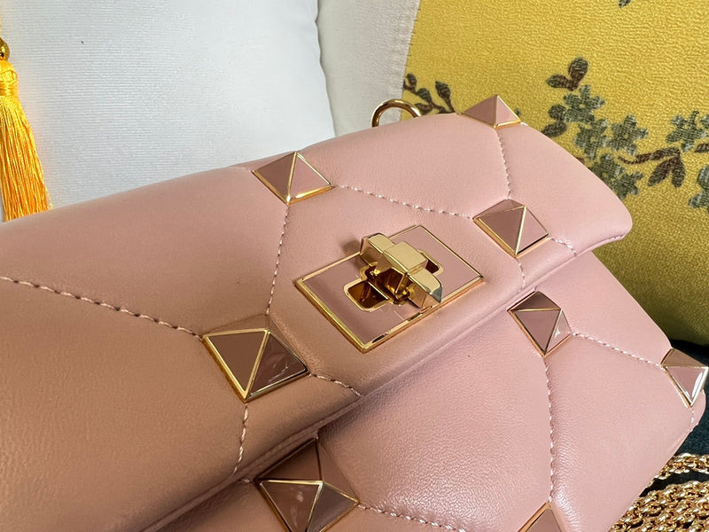 Luxurious Totes - Latest - 4444